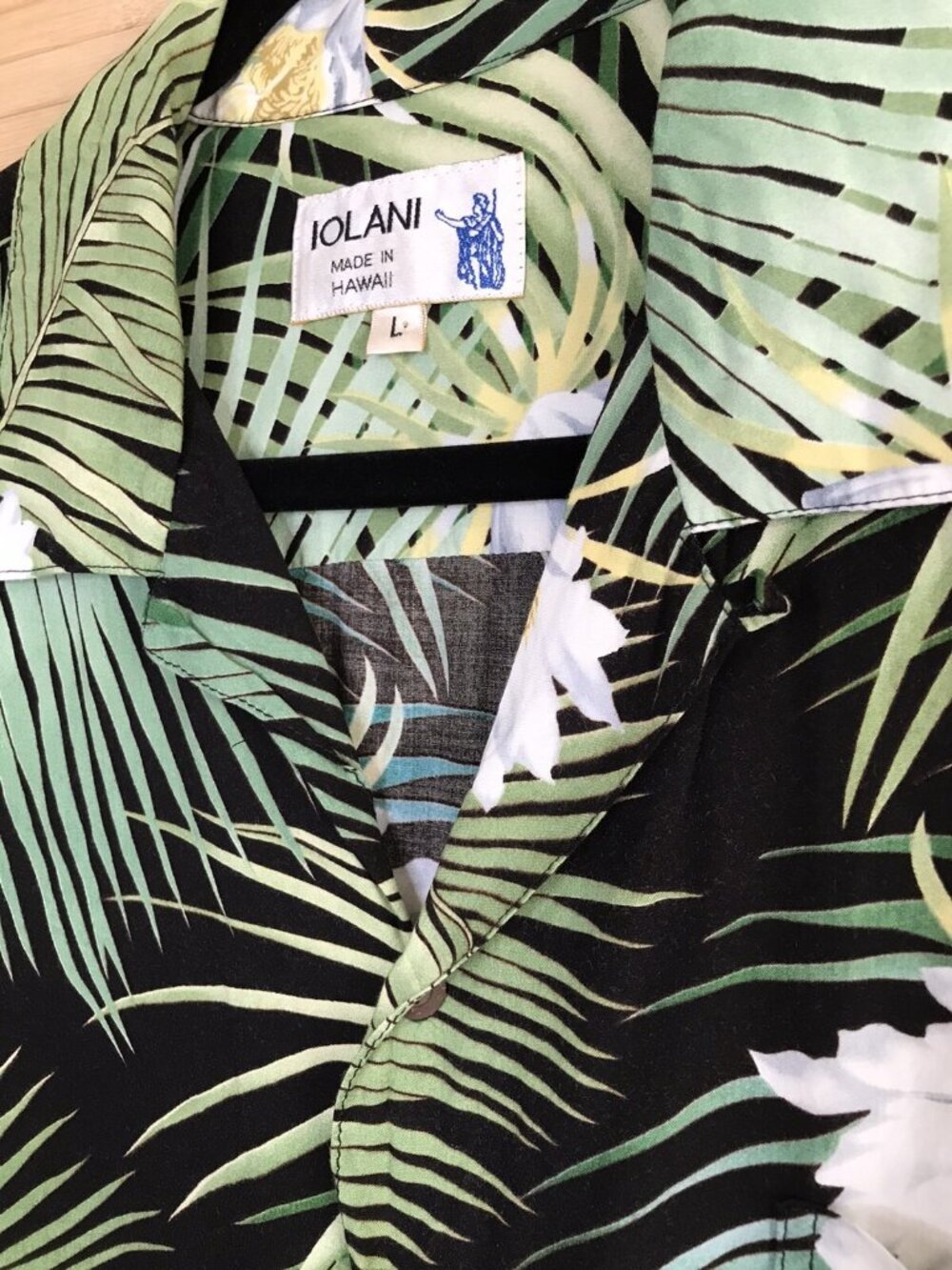 IOLANI Hawaiian Shirt Vintage sz L Short Sleeve Black Green Floral Front Pocket - Picture 7 of 7